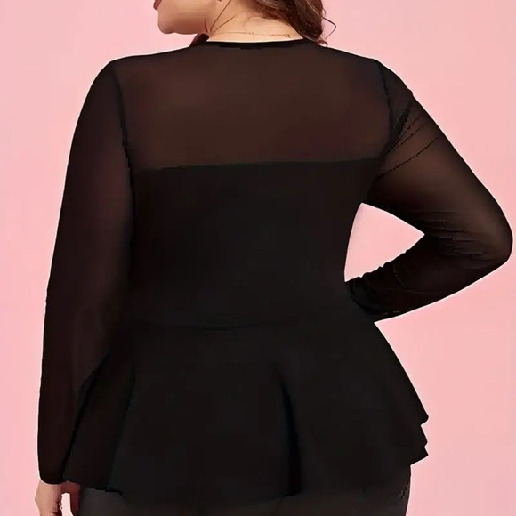 Plus Size Black Mesh Sleeve Pullover Top – Size 3XL - Picture 2 of 4